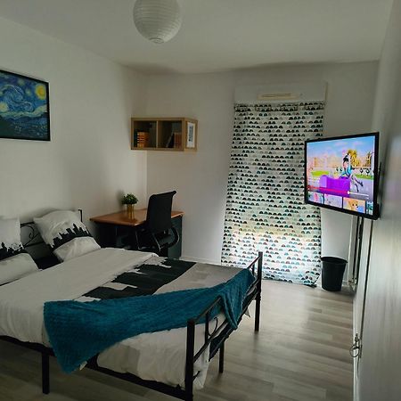Chambre Privee Proche Stade De France Et Paris Dans Appartement Partage Пьерфит-сюр-Сен Экстерьер фото